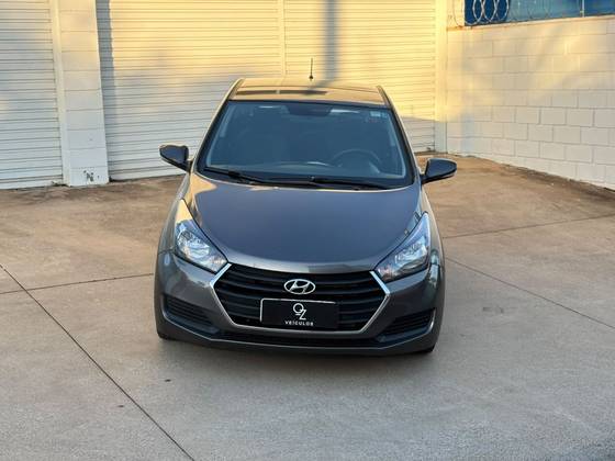HYUNDAI HB20 1.0 COMFORT 12V FLEX 4P MANUAL HYUNDAI HB20 1.0 COMFORT 12V FLEX 4P MANUAL
